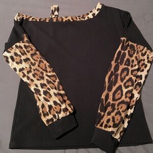 Leopard Print Sleeve Black Top